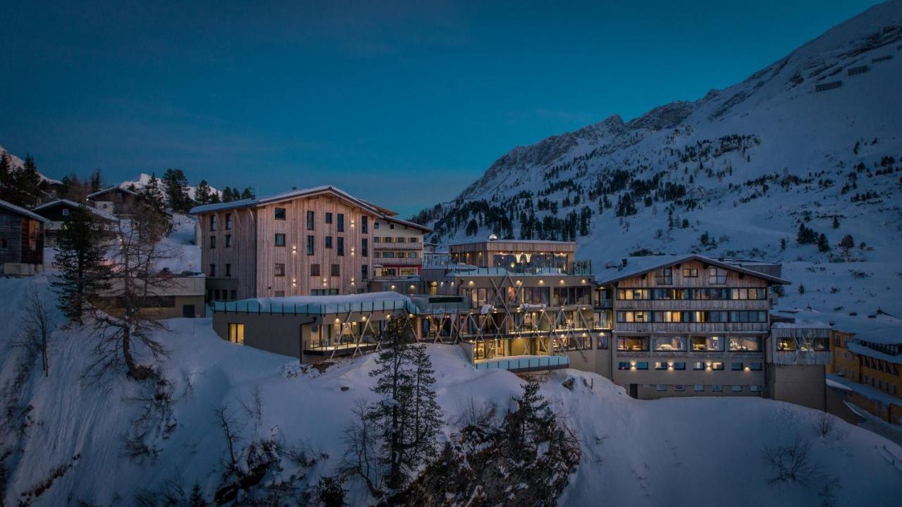 Hotel Das Kohlmayr Superior Obertauern Esterno foto